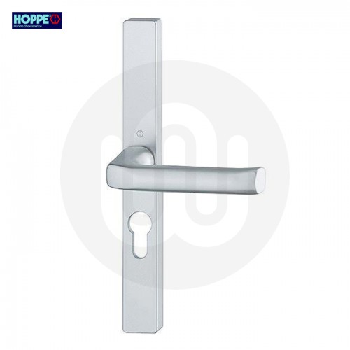 Standard shop door handle